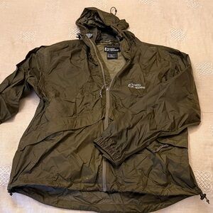 Red Edge Men's Olive Windbreaker Jacket